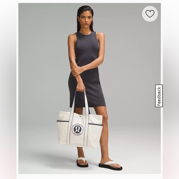 NWT Daily Multi-Pocket Canvas Tote Bag 20L Logo - Picture 2 of 5